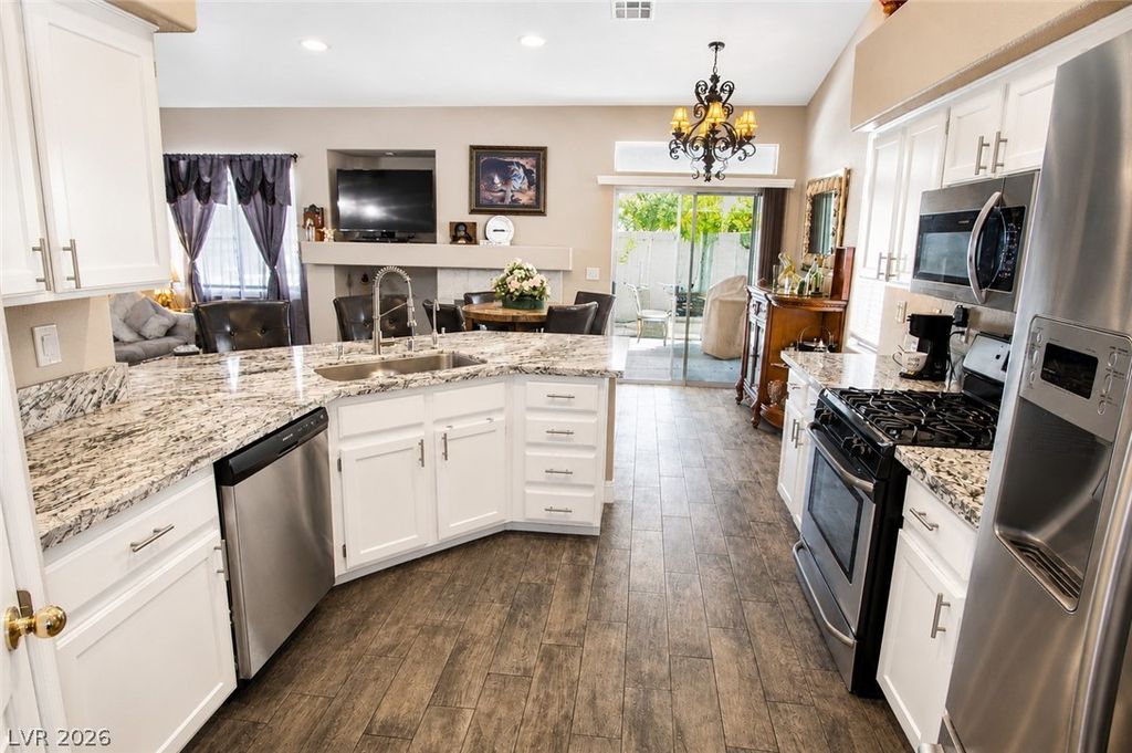 5365 Georgia Peach Court, Las Vegas, NV 89130 — photo 5