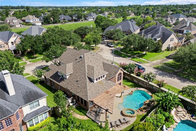 2307 Haven Manor Court, Sugar Land, TX 77479