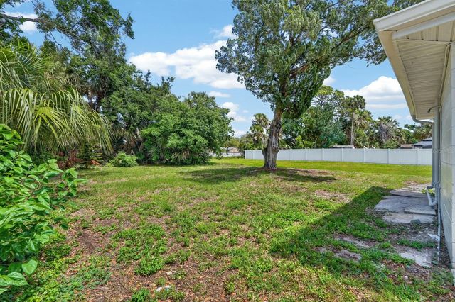 2425 ANASTASIA DRIVE, South Daytona, FL 32119