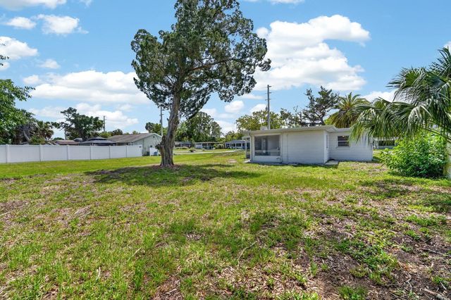 2425 ANASTASIA DRIVE, South Daytona, FL 32119