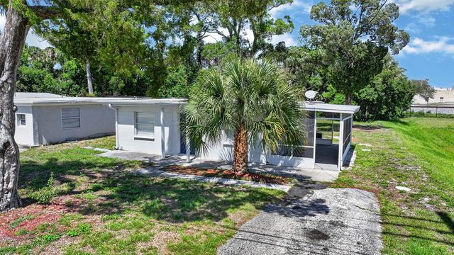 2425 ANASTASIA DRIVE, South Daytona, FL 32119