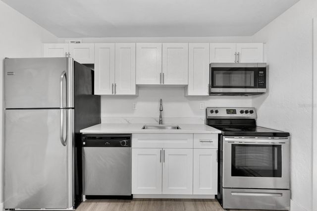 2425 ANASTASIA DRIVE, South Daytona, FL 32119