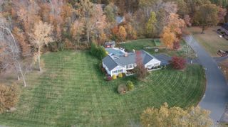 6 Old Woods Road, Brookfield, CT 06804