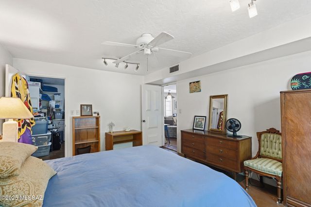 6901 E Baker Street, Tucson, AZ 85710