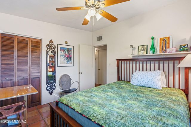 6901 E Baker Street, Tucson, AZ 85710