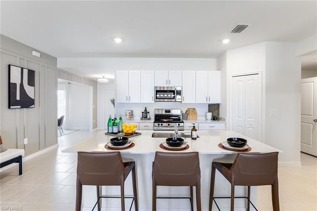 17132 Pompeii WAY, North Fort Myers, FL 33917