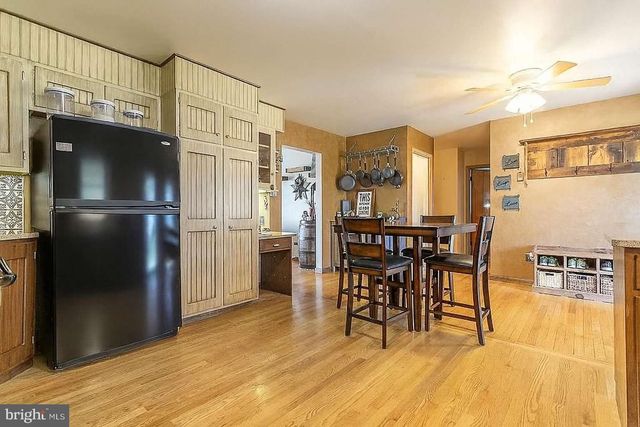 690 MAIN ST, Mohrsville, PA 19541