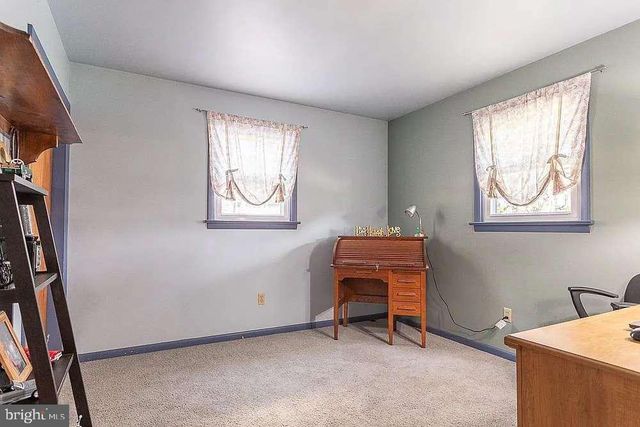 690 MAIN ST, Mohrsville, PA 19541