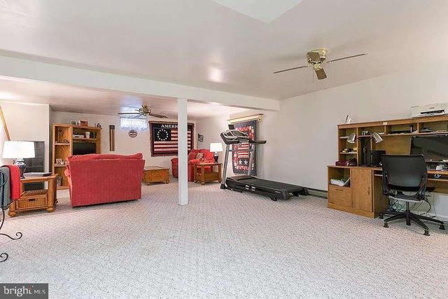 690 MAIN ST, Mohrsville, PA 19541