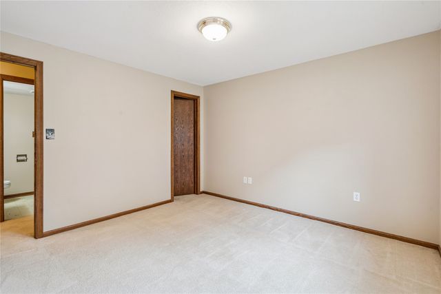 1204 SE Mallard Creek Drive, Ankeny, IA 50021