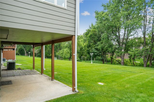 1204 SE Mallard Creek Drive, Ankeny, IA 50021