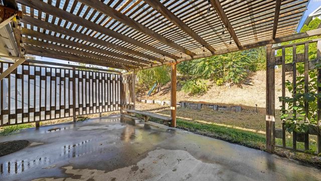 4202 Maple Lane, West Richland, WA 99353