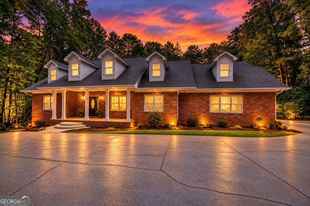 3935 Jamaica Drive, Jonesboro, GA 30236 — exterior