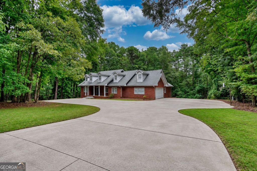 3935 Jamaica Drive, Jonesboro, GA 30236 — photo 4