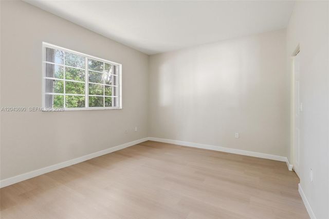 2728 NE 3rd Court 201, Homestead, FL 33033