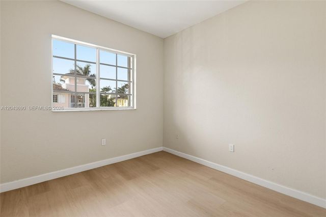 2728 NE 3rd Court 201, Homestead, FL 33033