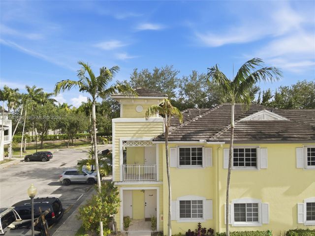 2728 NE 3rd Court 201, Homestead, FL 33033