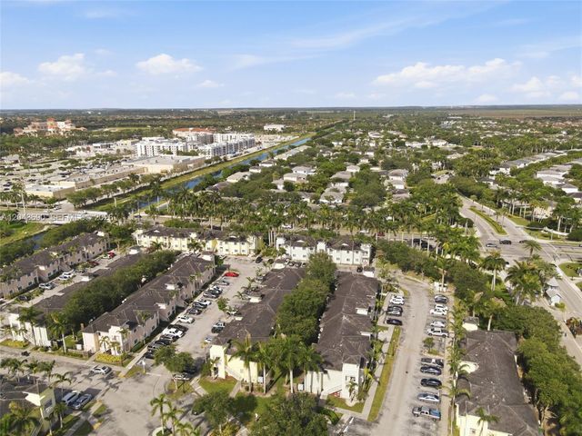 2728 NE 3rd Court 201, Homestead, FL 33033