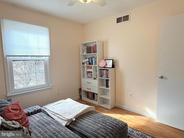 205 AUCOTT RD, Brookhaven, PA 19015