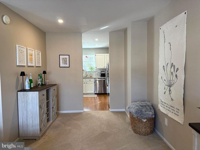 205 AUCOTT RD, Brookhaven, PA 19015