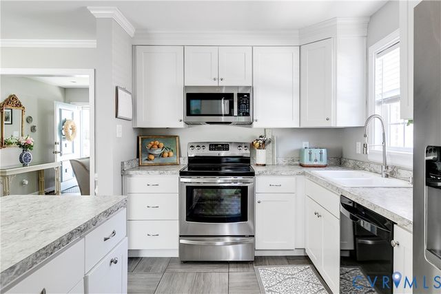 8511 Spalding Dr, Henrico, VA 23229