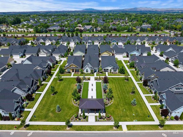 6164 N Winward Ln, Meridian, ID 83646