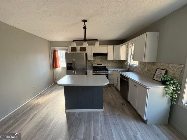 571 Ishman Ballard Road, Newnan, GA 30263