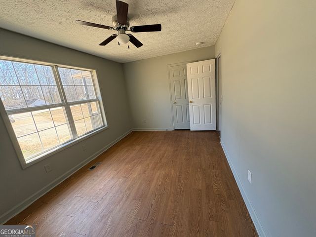 571 Ishman Ballard Road, Newnan, GA 30263