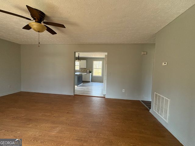 571 Ishman Ballard Road, Newnan, GA 30263