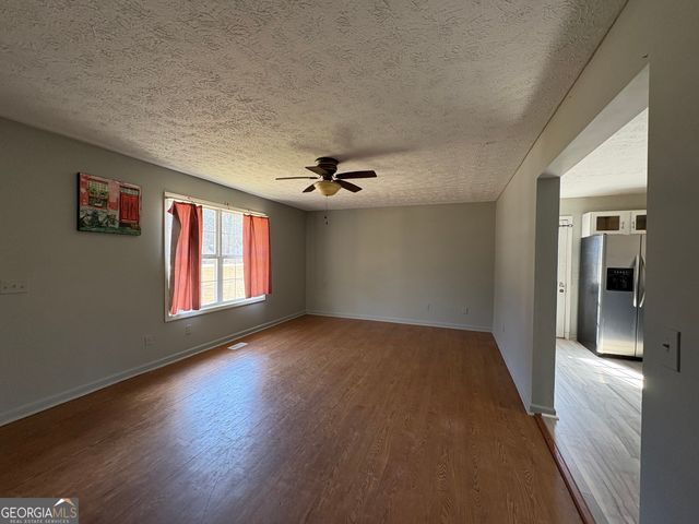 571 Ishman Ballard Road, Newnan, GA 30263