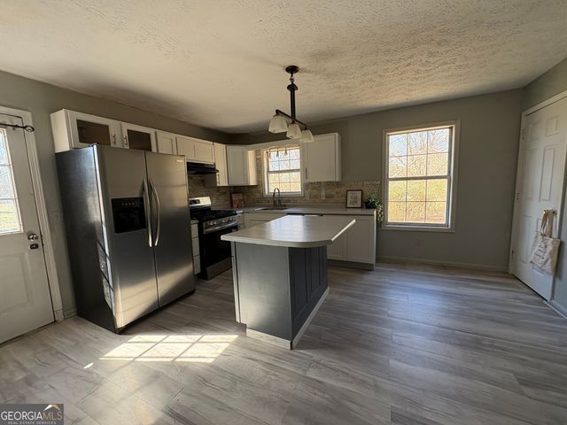 571 Ishman Ballard Road, Newnan, GA 30263