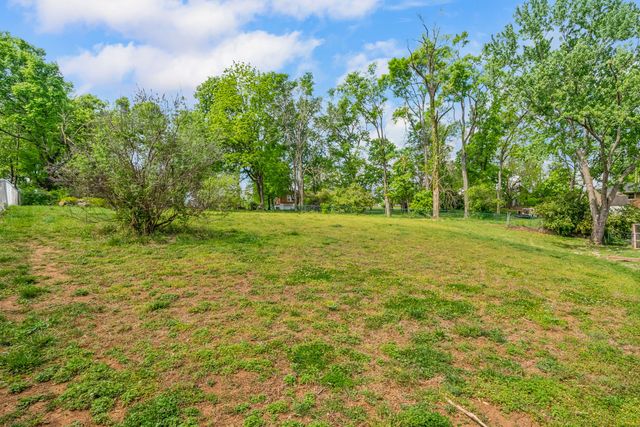 3928 Stilton Dr, Nashville, TN 37207