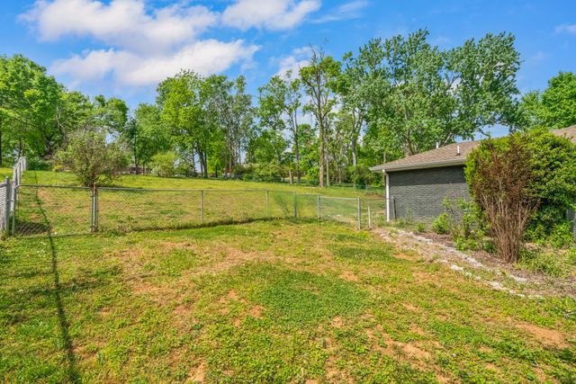 3928 Stilton Dr, Nashville, TN 37207