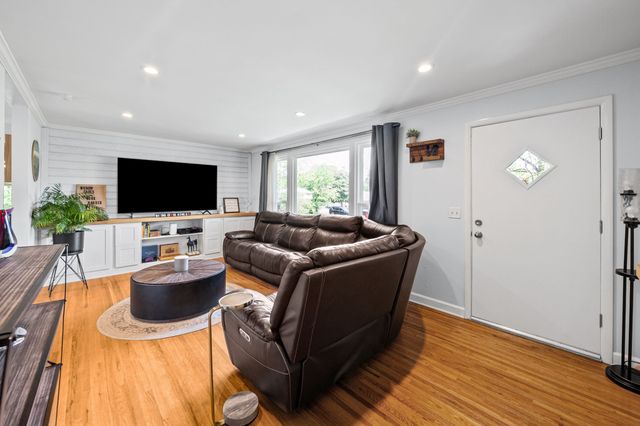 3928 Stilton Dr, Nashville, TN 37207