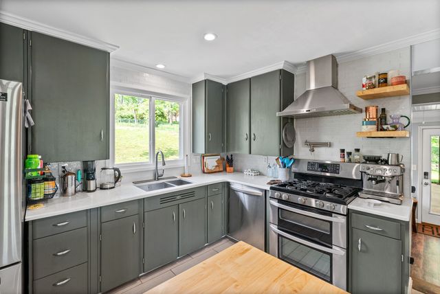 3928 Stilton Dr, Nashville, TN 37207