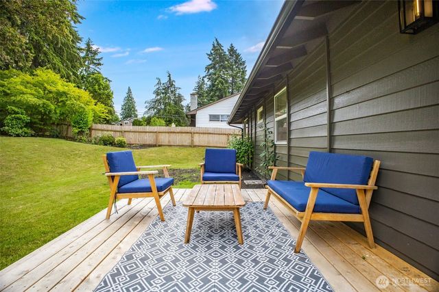 30032 5th Avenue SW, Federal Way, WA 98023