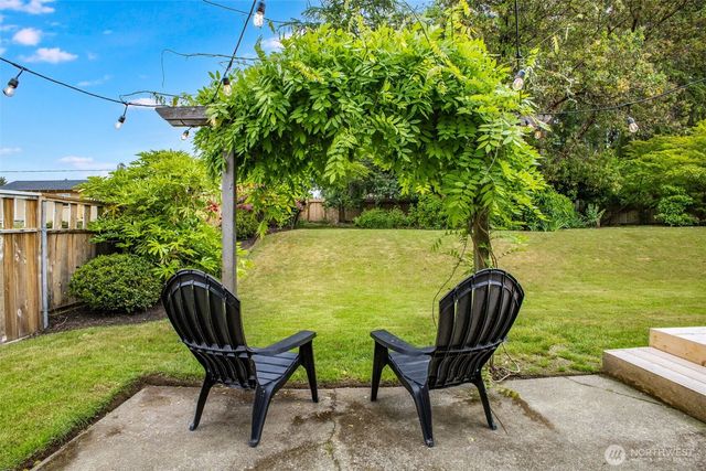 30032 5th Avenue SW, Federal Way, WA 98023