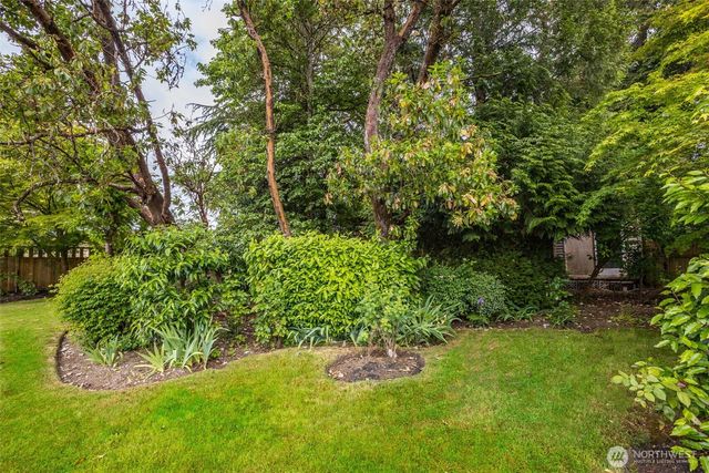 30032 5th Avenue SW, Federal Way, WA 98023