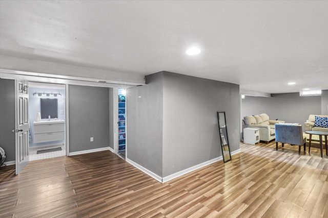 4823 W Brentwood AVENUE, Milwaukee, WI 53223