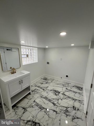 1951 W SPENCER ST, Philadelphia, PA 19141