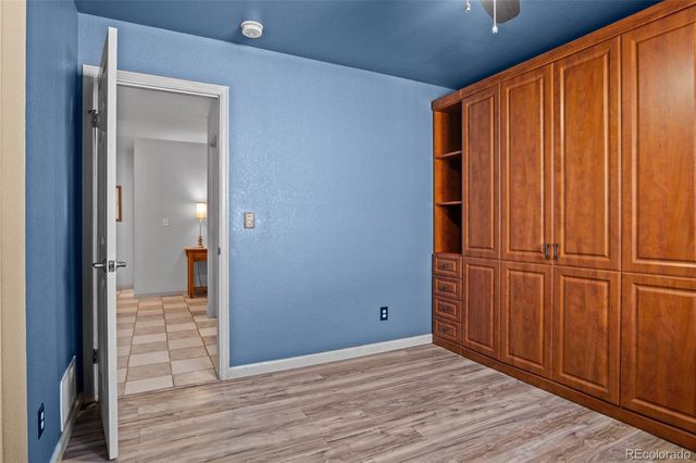 2339 W Hillside Avenue, Englewood, CO 80110