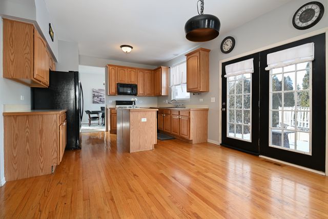 24050 W Champion Drive, Plainfield, IL 60585