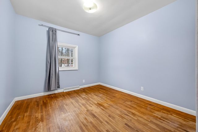 34 S Weber Road, Laketon Twp, MI 49445