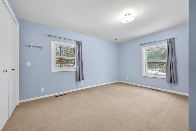 34 S Weber Road, Laketon Twp, MI 49445