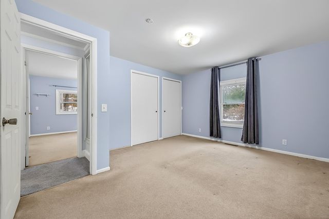 34 S Weber Road, Laketon Twp, MI 49445