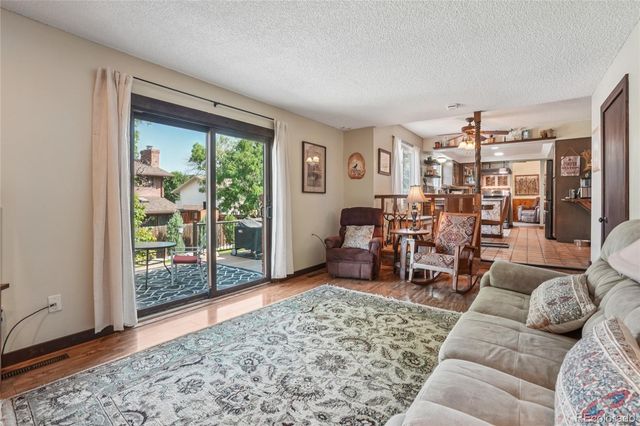 2244 Vivian Street, Longmont, CO 80501