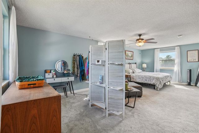 2244 Vivian Street, Longmont, CO 80501