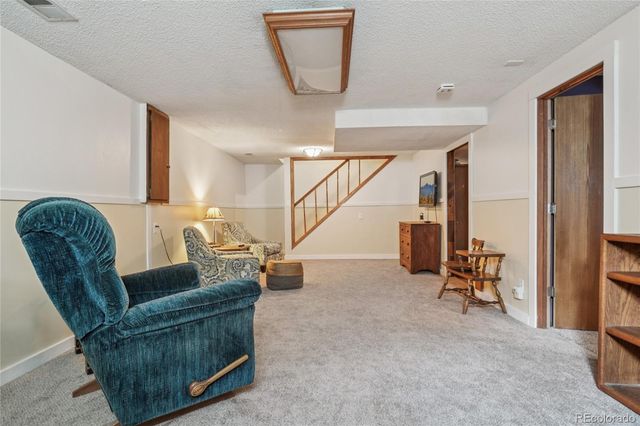 2244 Vivian Street, Longmont, CO 80501