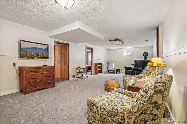 2244 Vivian Street, Longmont, CO 80501