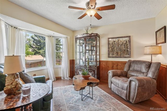 2244 Vivian Street, Longmont, CO 80501